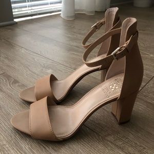 Vince Camuto nude sandals